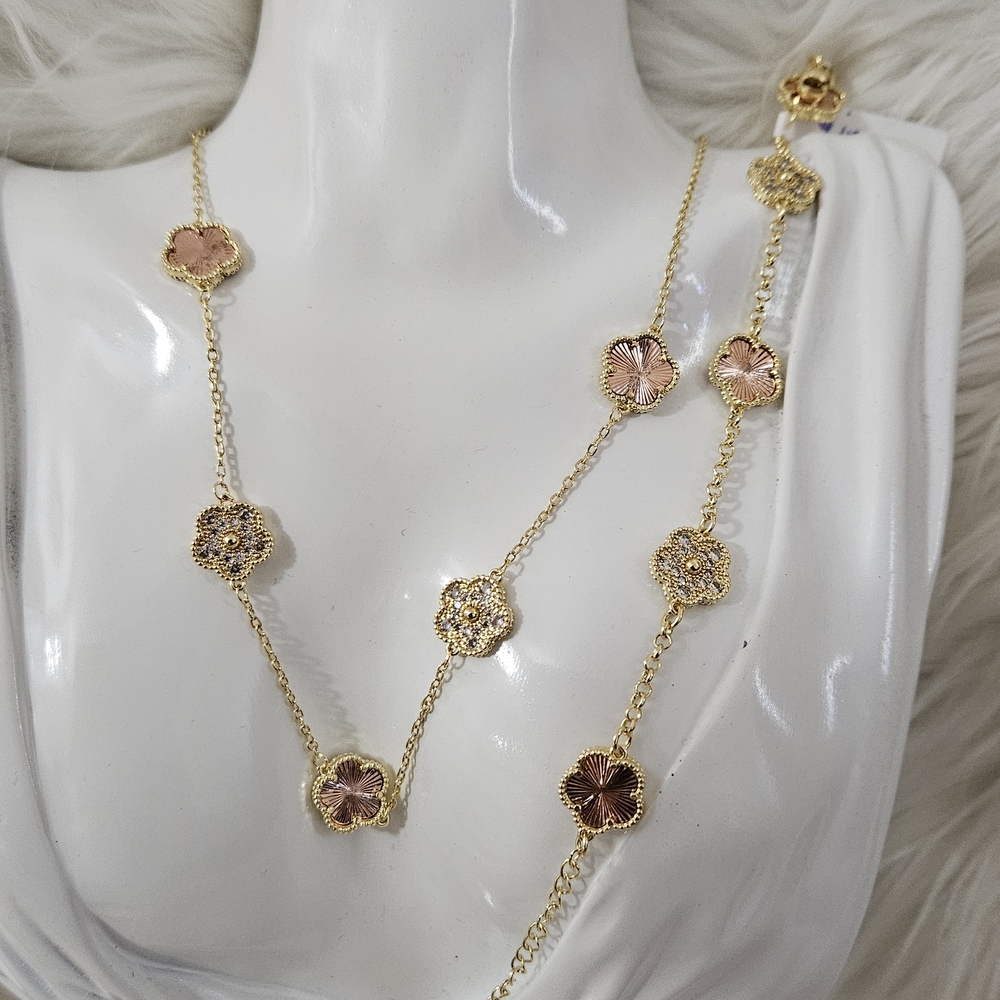 Clover Gold and Pink Floral Necklace And Earrings(last 1 Available)